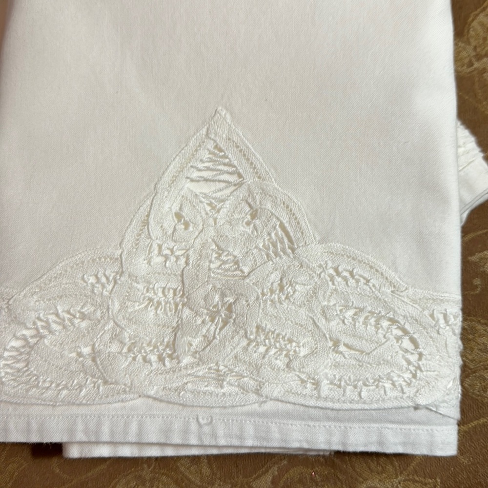 Battenburg white queen size pillowcases